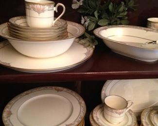 Noritake "Barrymore" bone china