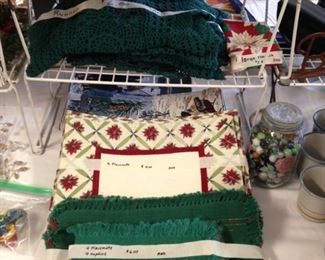 Christmas placemats and napkins