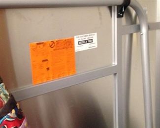 Great ping pong table (folded)  (Stiga Model # T8561 Coronado Outdoor Table Tennis Ping Pong Game Table)