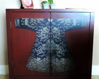 STORAGE CABINET WITH ASIAN MOTIF