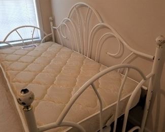Day Bed