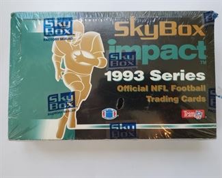 1993 NFL unopened pack of 36 trading cards