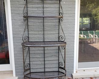 Baker's rack
