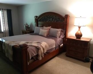 4 Piece King Bed Suite
