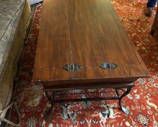 Coffee Table with hidden storage!