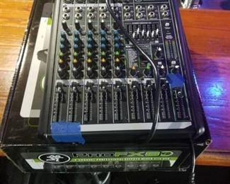 ProFX8 8 Channel Professional Mixer