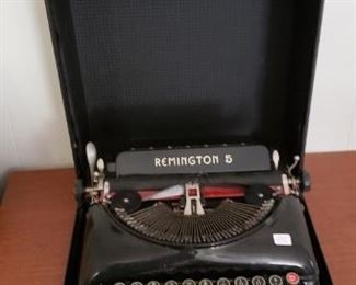 Remington vintage type writer
