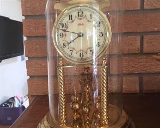 anniversary clock