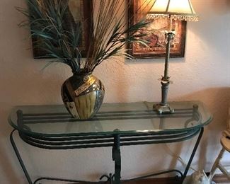 Sofa table 47.5 l x 17 d x 26 t
