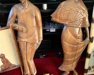 Carved wood Figurines