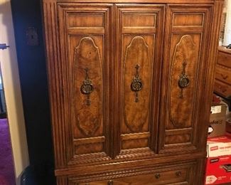 Armoire