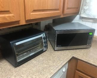 Toaster oven and microwave