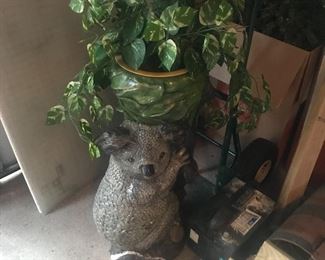 Large koala planter