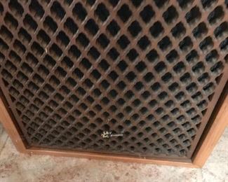 Vintage Sansui Stereo speakers pair 