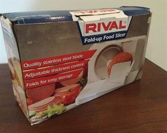 Rival Fold-Up Food Slicer https://ctbids.com/#!/description/share/194281