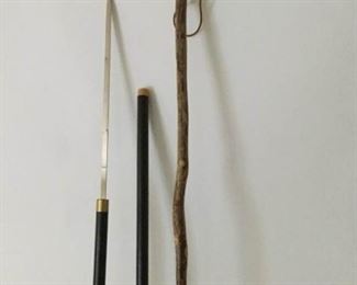 Walking Sticks/Canes https://ctbids.com/#!/description/share/194314