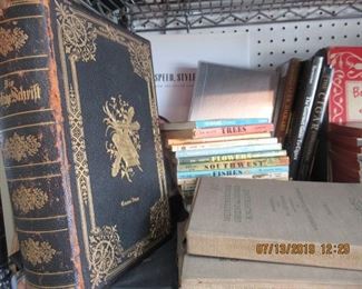 OUR BOOKS COVER A VERY LARGE AREA OF THE WALL, LEATHER, FIRST PRINTING, ANTIQUE, COLLECTIBLE PRICING BOOKS, BOOKS ON FAMOUS ARTISTS, CHILDREN BOOKS, MANY MANY MORE PRICING WELL, COME AND SEE