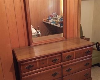 Desser with Mirror