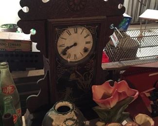 Mantle Clock