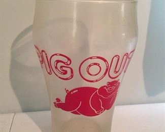 Large "Pig Out" Glass