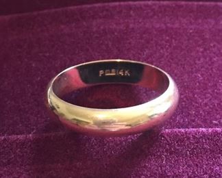 14 K Gold Wedding Band 