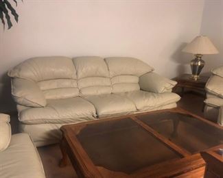 Full Living Rm Set $950.00