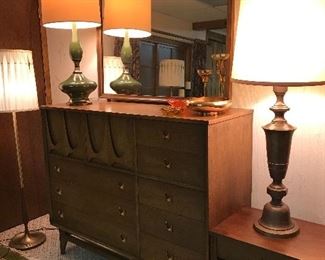Broyhill Premier Brasilia chest, mirror and side table