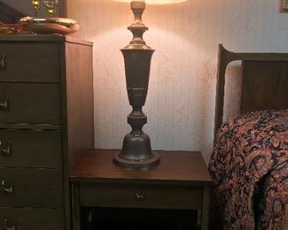 Broyhill Brasilia night stand, side table with mid century modern lamp.