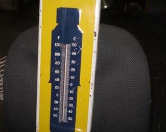 Monroe shocks thermometer