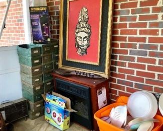 Heater/fireplace available Sunday