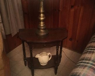 Occasional table