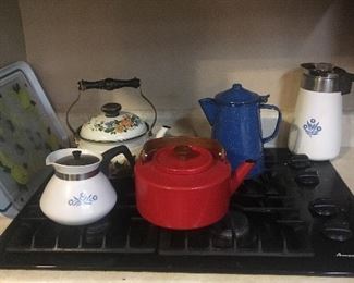 Vintage tea pots