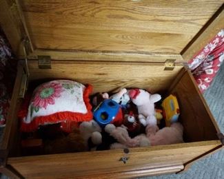 wood toy chest, toys