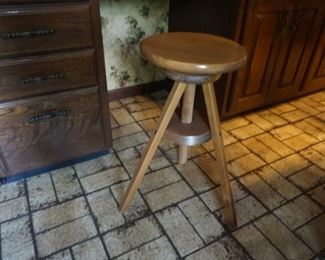 wood stool