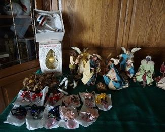 Salsburg ornaments,