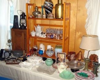 Tables of Antiques & Collectibles
