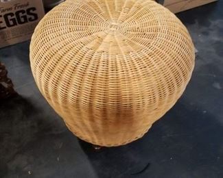 Wicker with dark wood base ottoman