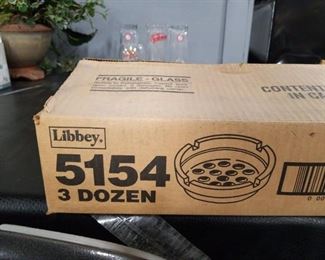 Full case vintage Libbey #5154 round hob nail ashtrays 3 dozen per case 2 cases available