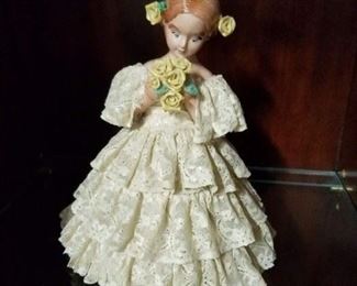 Dresden style lady in lace