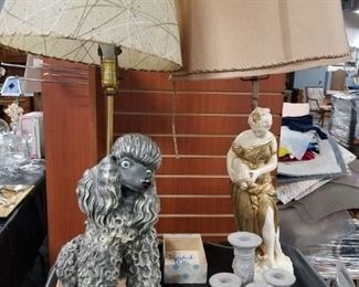 Assorted lamps with shade