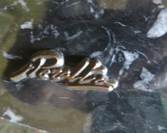 Bronze Bust on Marble 
Peralta
