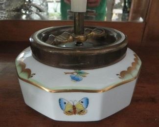 Herend Queen Victoria Silent Butler Ash Tray
