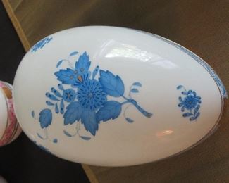 Herend  Blue Chinese Bouquet Large Egg