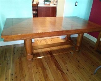 Large Modern Farm Style Table...also has 2 Leaves