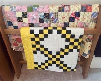 Quilts and Quilt Rack
