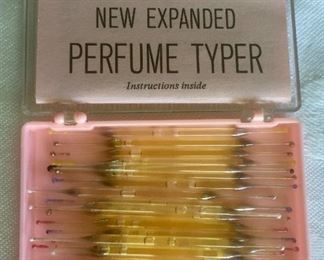 Vintage Perfume Typer