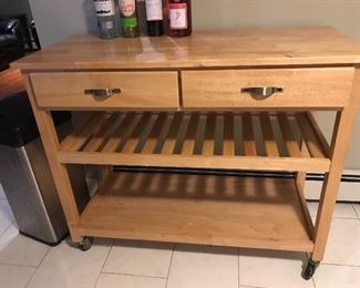 Kitchen island with wheels 