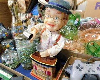 Charley Weaver Bartender