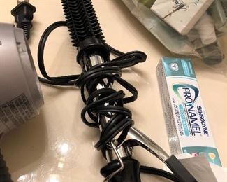 curling iron