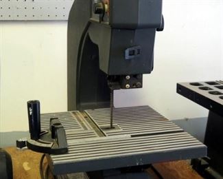 Skil 10" Motorized Band Saw, Model #3104, Variable Speed